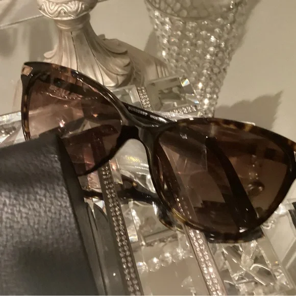 Burberry | Accessories | Beautiful Burberry Sunglasses New  display picture 3